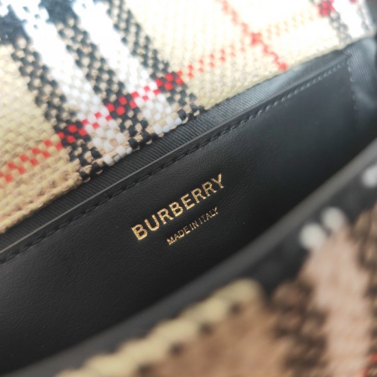 BURBERRY Small Lola Luna Bun