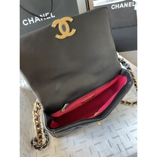 CHANEL 19 Bag