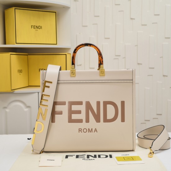 FENDI Sunshine Medium Handbag