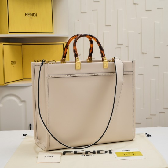 FENDI Sunshine Medium Handbag