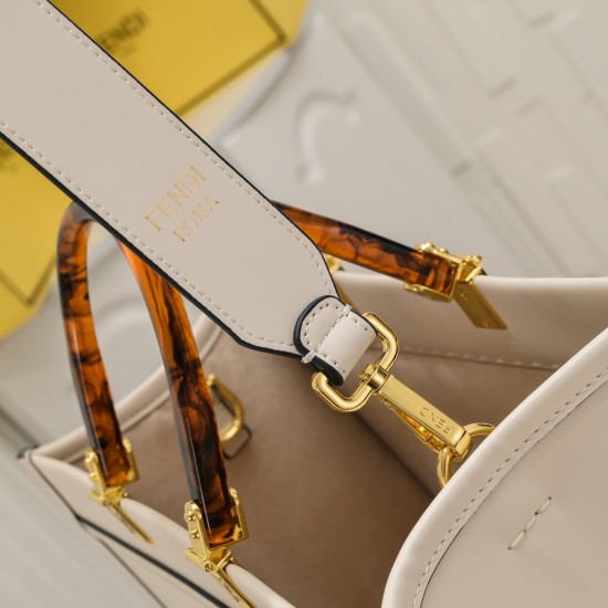 FENDI Sunshine Medium Handbag